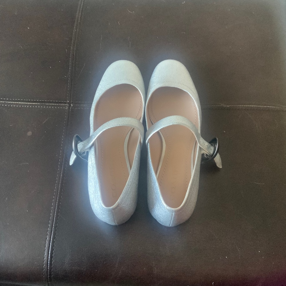 Coach Maryjane Silver/Metallic Shoe Size 8.5